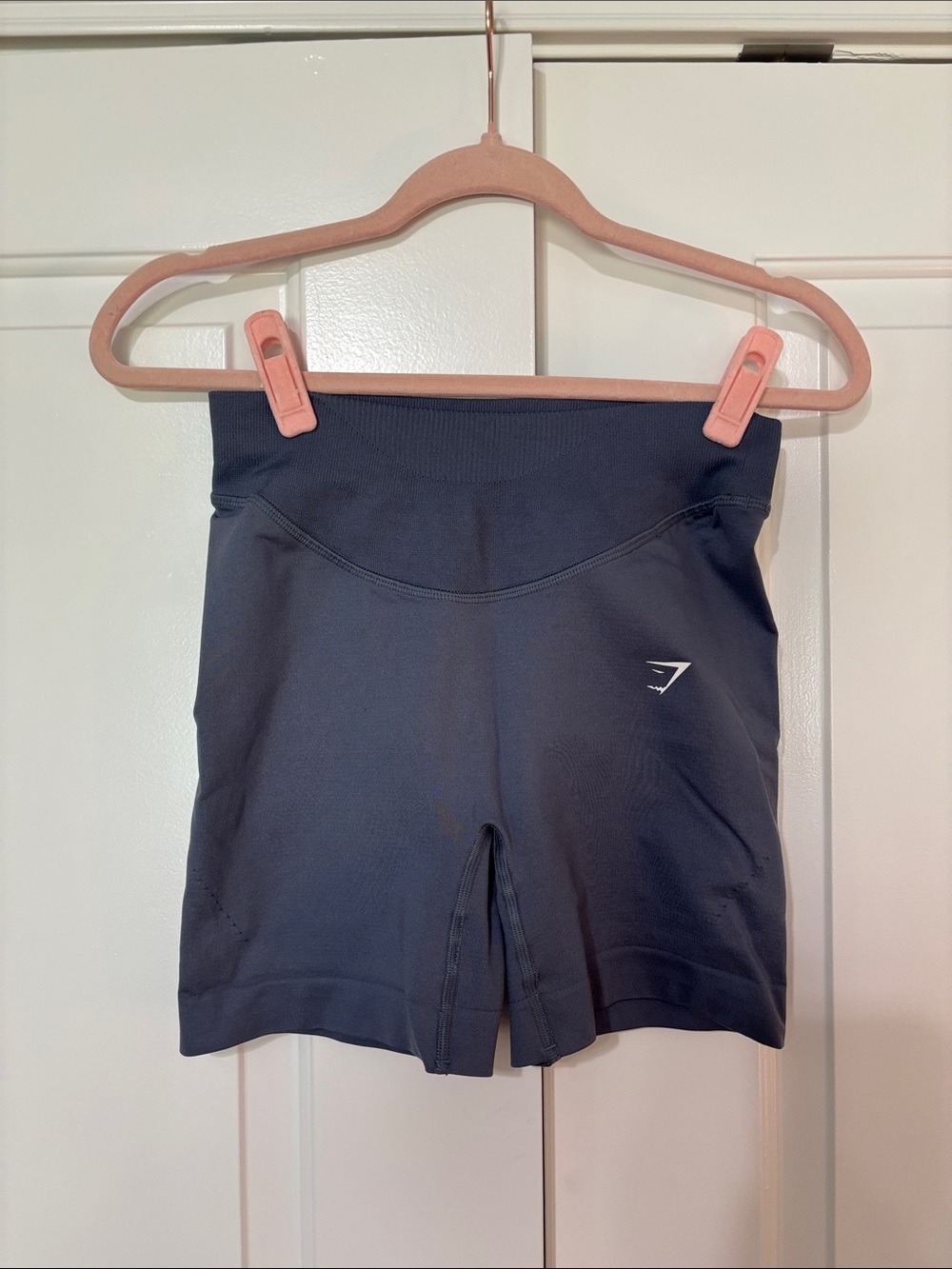 Gymshark High-Waist Seamless Workout Shorts  Size Medium